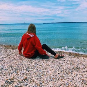 Meet your Posher, Olivia